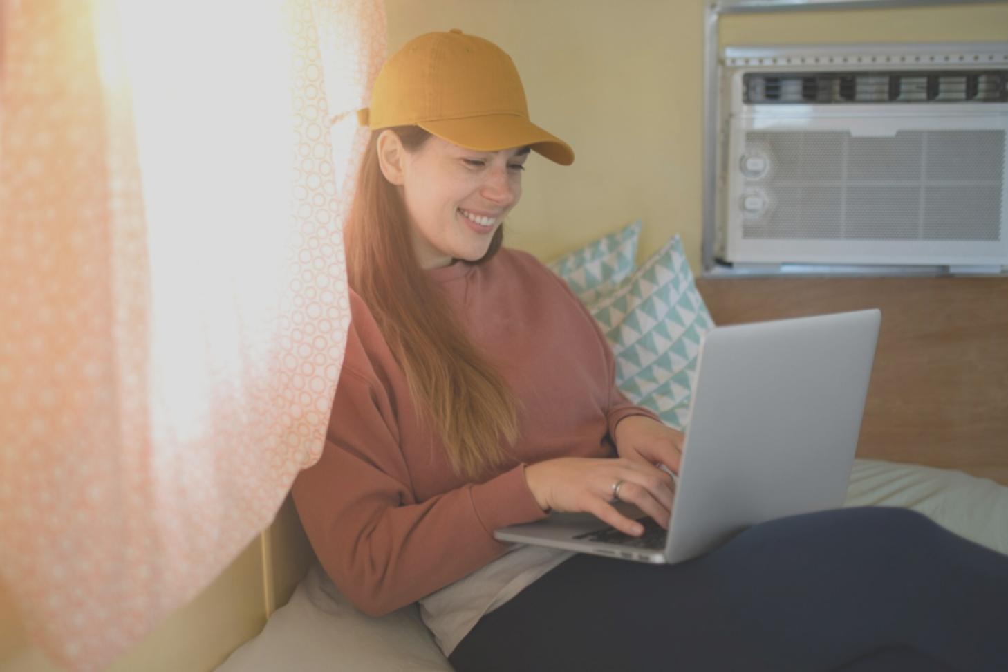 Finanzplanung Beratungsgespräch im Büro